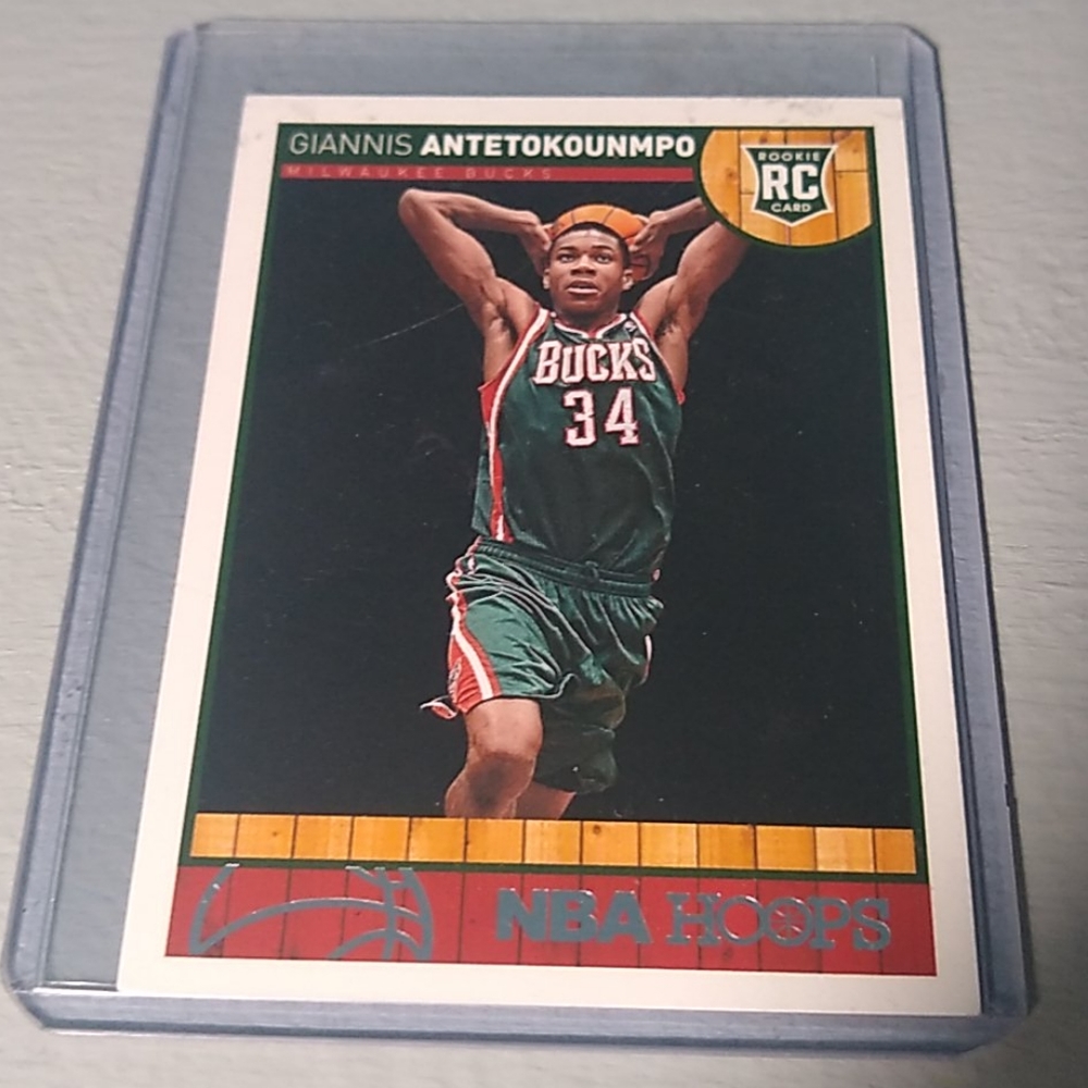 Giannis Antetokounmpo NBA Hoops Rookie Card